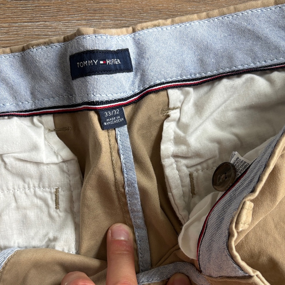 Tommy Hilfiger Men's Khaki Chinos - Picture 2 of 3